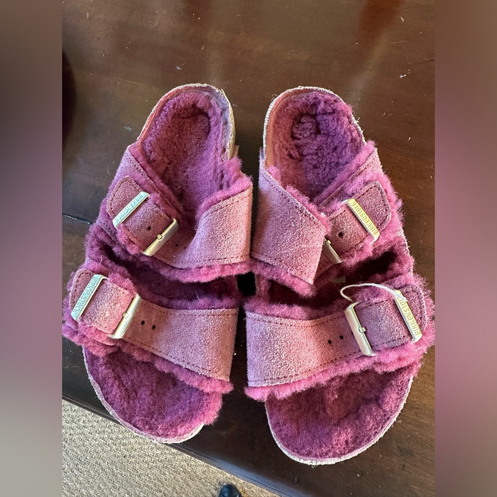Bierkenstock maroons shearling
